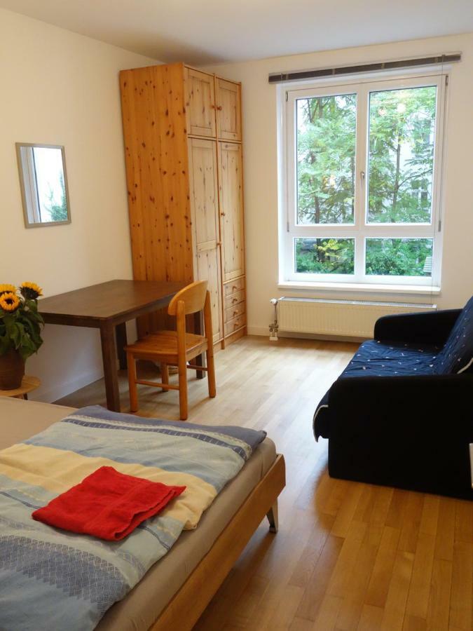 Hospedagem domiciliar Private In Prenzlauerberg Berlim